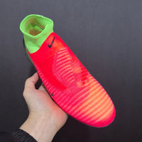 Chuteira Nike Phantom 6 Elite High FG