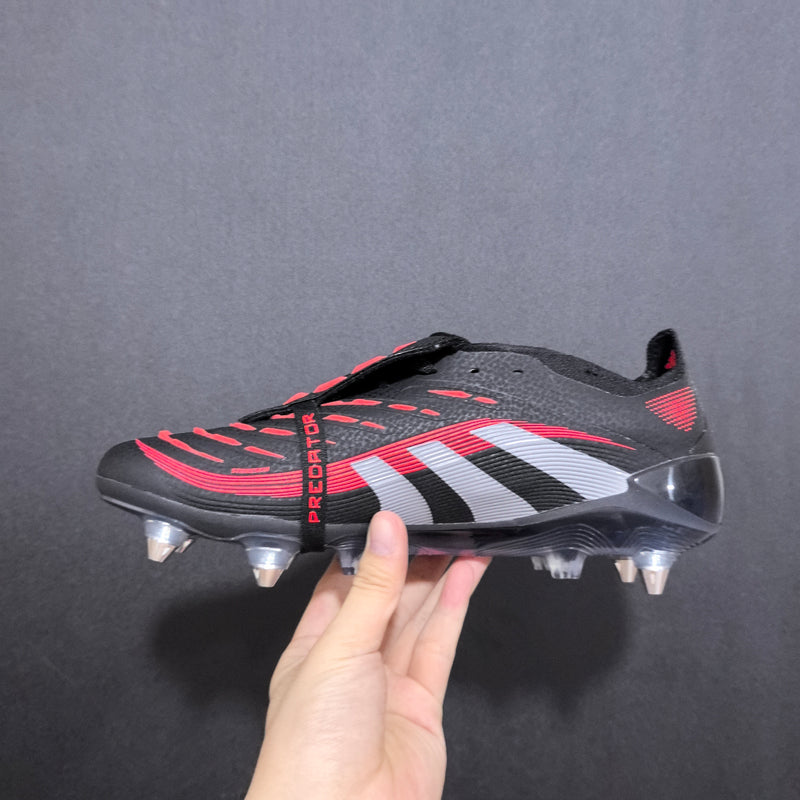 Chuteira Adidas Predator Accuracy SG
