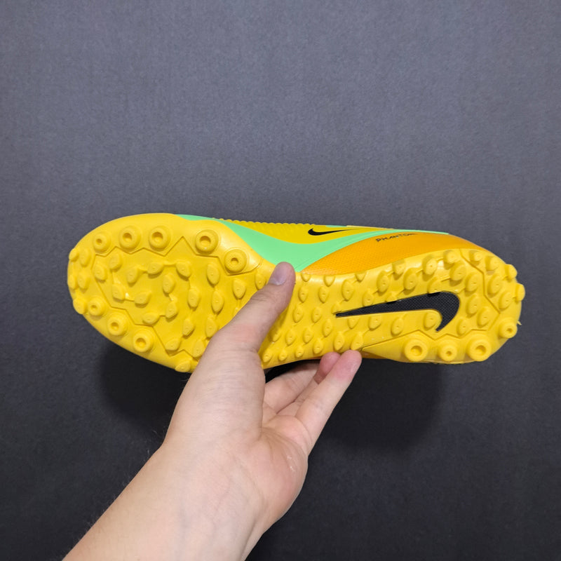 Chuteira Society Nike Phantom ReactX 6 Pro Low TF