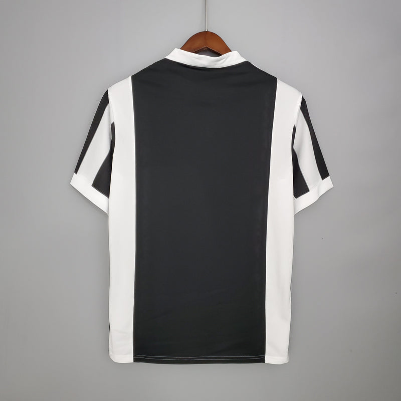 Camisa Retrô da Juventus 2017/2018