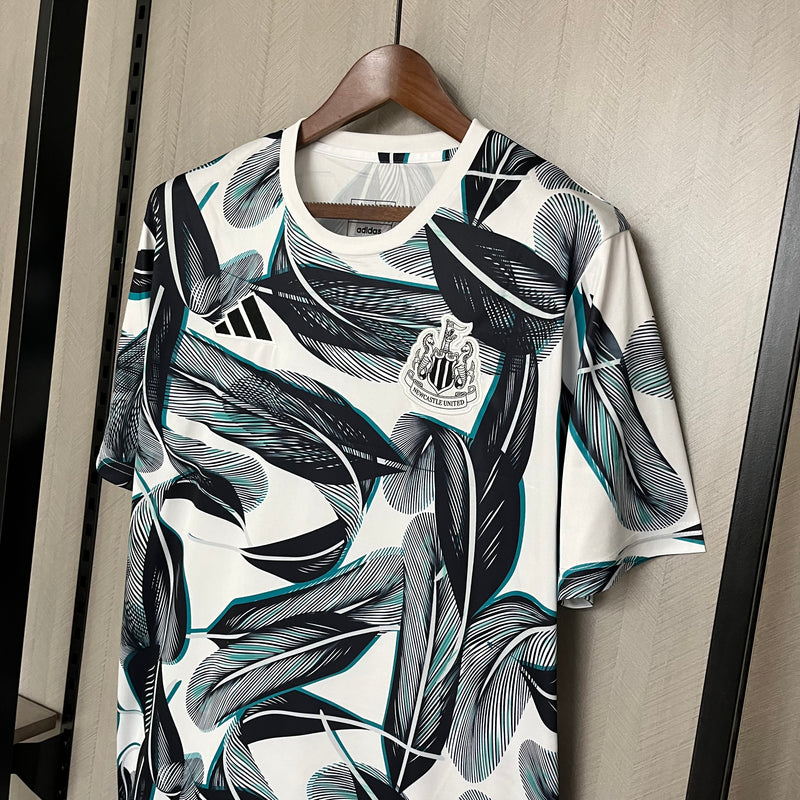 Camisa Oficial do Newcastle 24/25 - Versão Torcedor