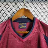 Camisa Retrô do West Ham 2010