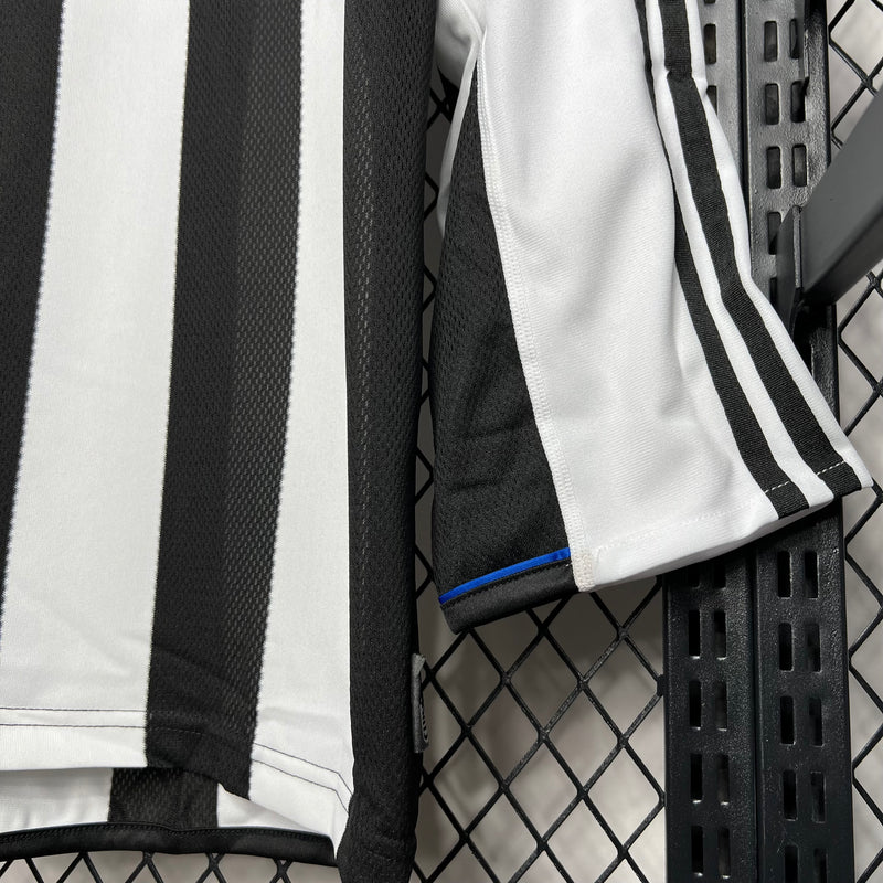 Camisa Retrô do Newcastle 2003/2005 - Manga Longa