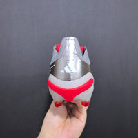 Chuteira Adidas Predator Elite Tongue 25 Campo FG