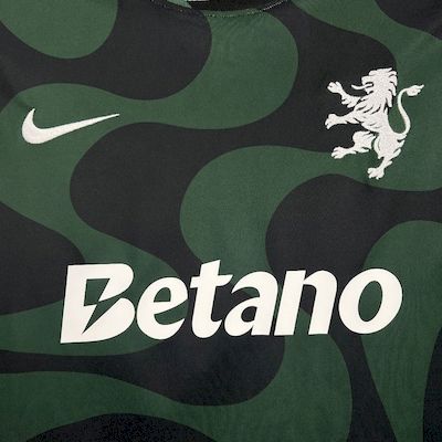 Camisa Oficial do Sporting 25/26 - Versão Torcedor