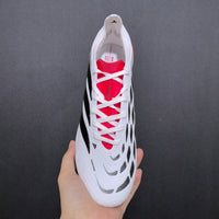 Chuteira Predator Elite Campo