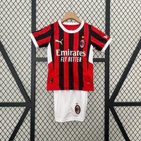 Conjunto infantil Oficial do Milan 24/25 - Infantil