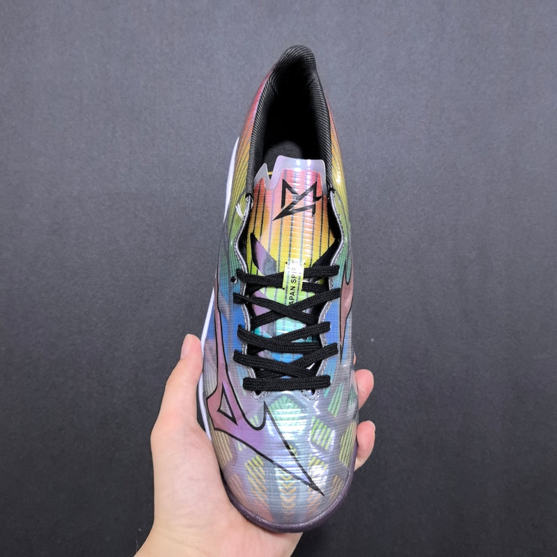 Chuteira Mizuno Alpha Society