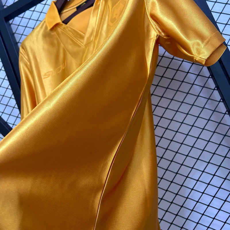 Camisa Oficial do Wolverhampton 25/26 - 70 Aniversary