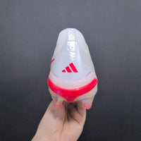 Chuteira Adidas Predator Elite 26 FG