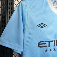 Camisa Retrô do Manchester City 2011/2012