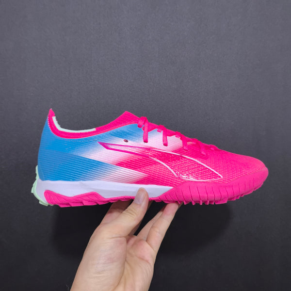 Chuteira Puma Ultra Society