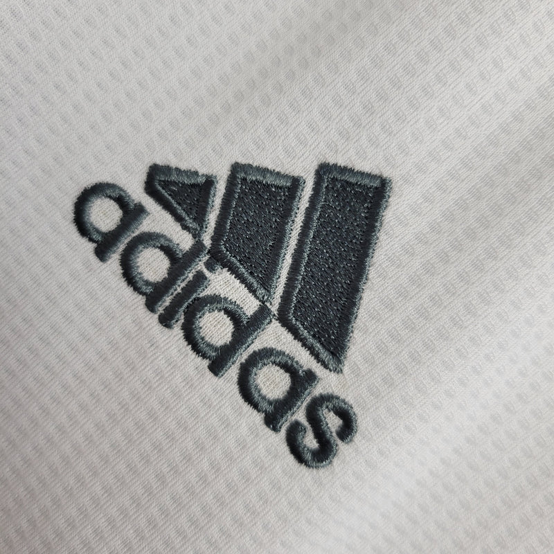 Camisa Retrô do Real Madrid 2015/2016