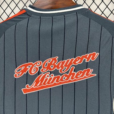 Camisa Oficial do Bayern de Munique 25/26 - Us Pack Basebol