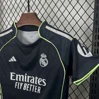 Conjunto Infantil Oficial do Real Madrid 25/26 - Kids