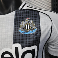 Camisa Oficial do Newcastle 25/26 - Versão Jogador