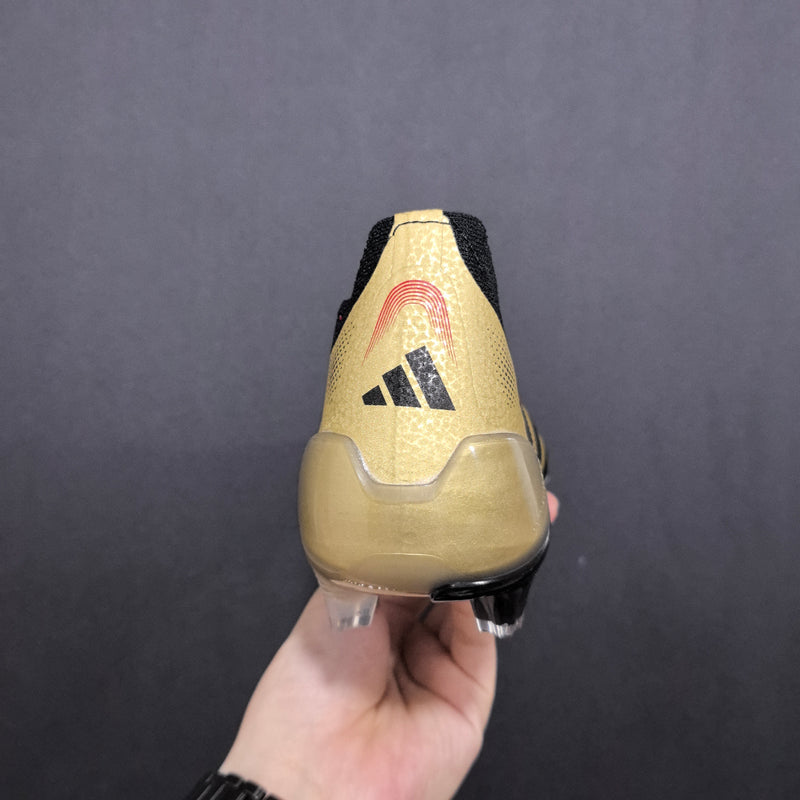 Chuteira Adidas Predator Elite 25 Laceless