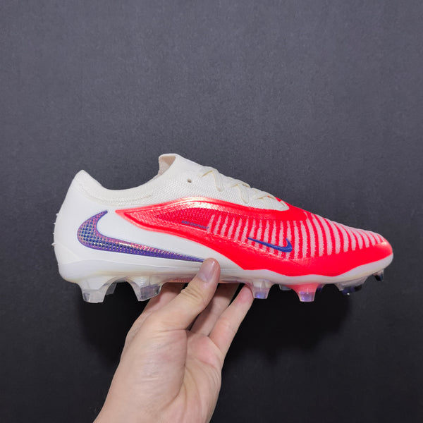 Chuteira Campo Nike Phantom GX 6 FG