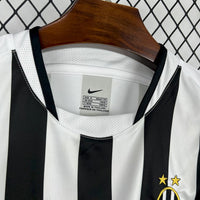 Camisa Retrô da Juventus 2002/2003 - Versão Retrô