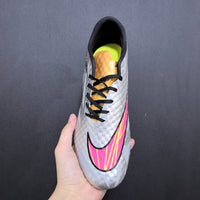 Chuteira Nike Phantom Hypervenom FG