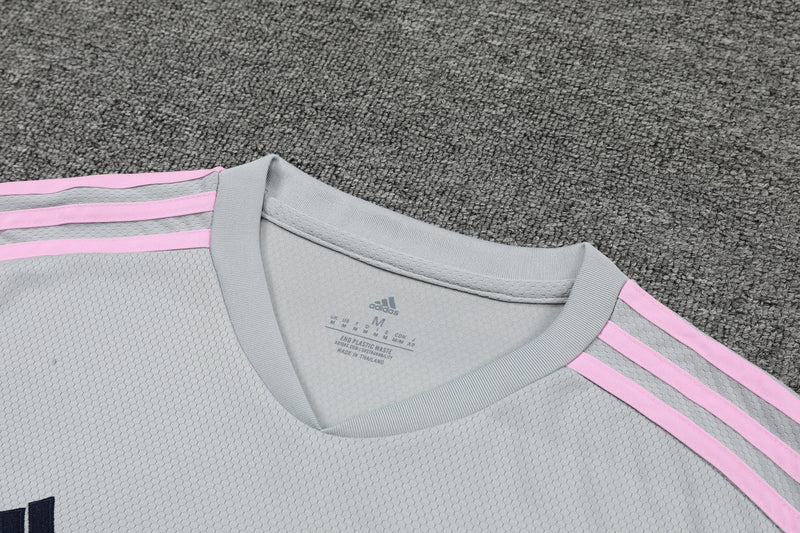 Kit Oficial do Arsenal 24/25 - Treino