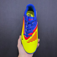 Chuteira Society Nike Phantom 6