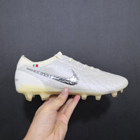 Chuteira Nike Tiempo Legend 10 Elite FG Branca