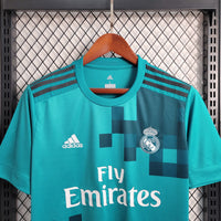 Camisa Retrô do Real Madrid 2017/2018