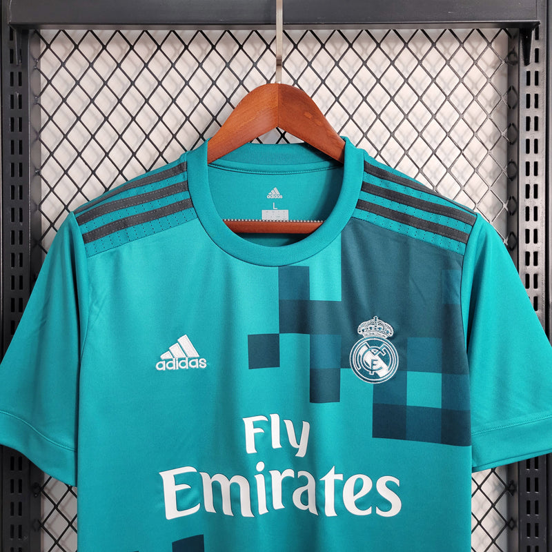 Camisa Retrô do Real Madrid 2017/2018
