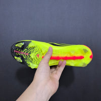 Chuteira Adidas Predator Elite FG Campo
