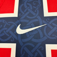 Camisa Oficial da Noruega 26/27 - Versão Torcedor