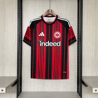 Camisa Oficial do Eintracht Frankfurt 26/27 - Torcedor