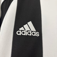 Camisa Retrô do Newcastle 2006
