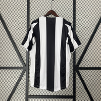 Camisa Retrô da Juventus 2004/2005