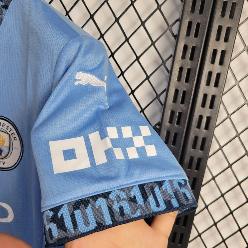 Camisa Feminina Oficial do Manchester City 24/25 - Baby Look