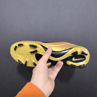 Chuteira CAMPO 11 Nike Total 90 III TF Ronaldo T90
