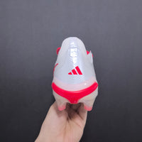 Chuteira Adidas Predator Elite 26 FG