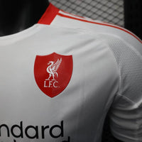 Camisa Oficial do Liverpool 25/26 - Versão Jogador