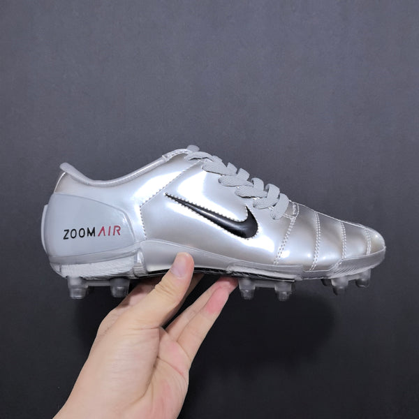 Chuteira Nike Total 90 Campo