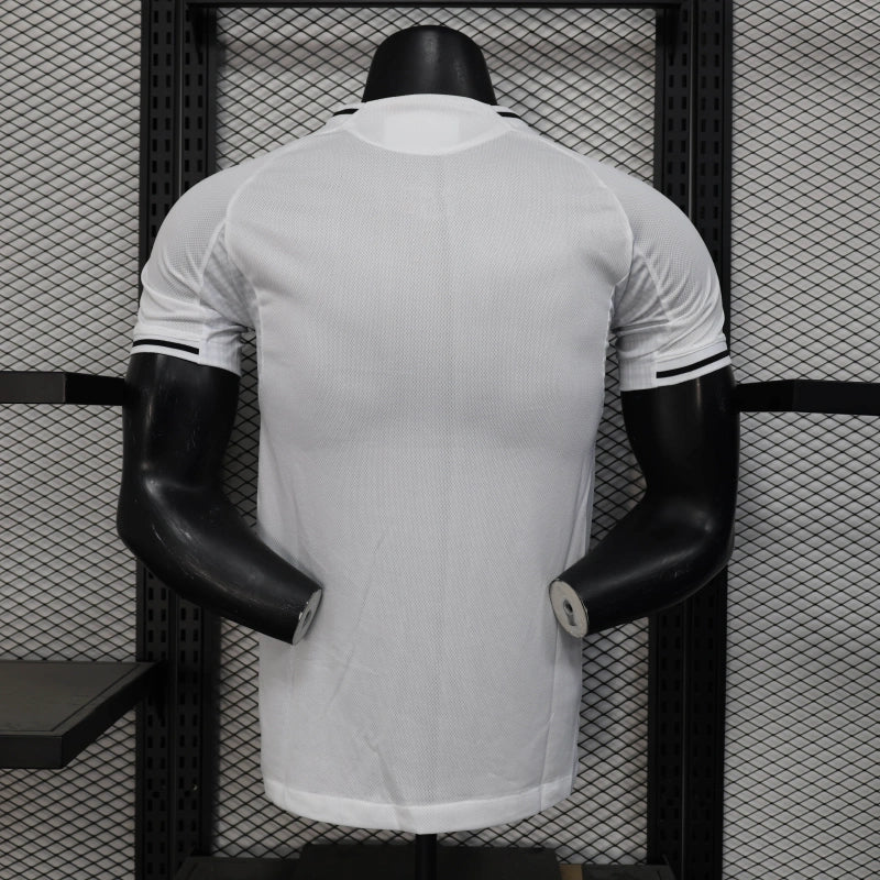 Camisa Oficial do Newcastle 25/26 - Versão Jogador