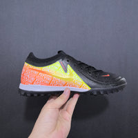 Chuteira Nike Phantom GX 2 Elite Vini Fly Society TF