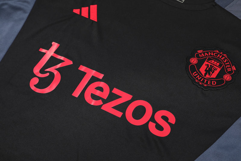 Kit Oficial do Manchester United 24/25 - Treino