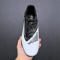 Chuteira Nike Phantom 6 Society