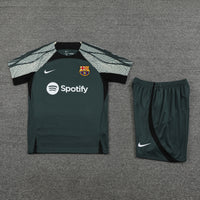 Kit Oficial do Barcelona 24/25 - Treino