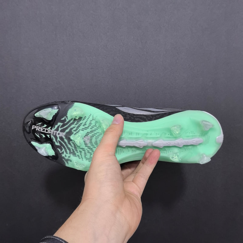 Chuteira Adidas Predator Elite + FG