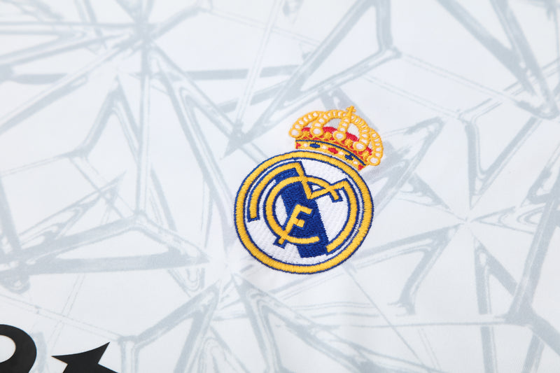 Kit Oficial do Real Madrid 25/26 - Treino