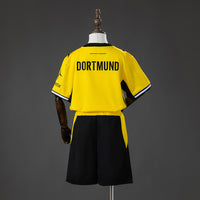Conjunto l Infantil Oficial do Borussia Dortmound 26/27 - Kids