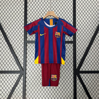 Conjunto Retrô Infantil Oficial do Barcelona 2005/2006 - Kids