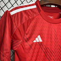 Conjunto Infantil Oficial do Nottingham Forest 24/25 - Kids