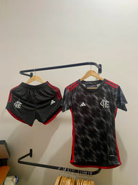 Kit Feminino Oficial do CR Flamengo 24/25 - Jogo